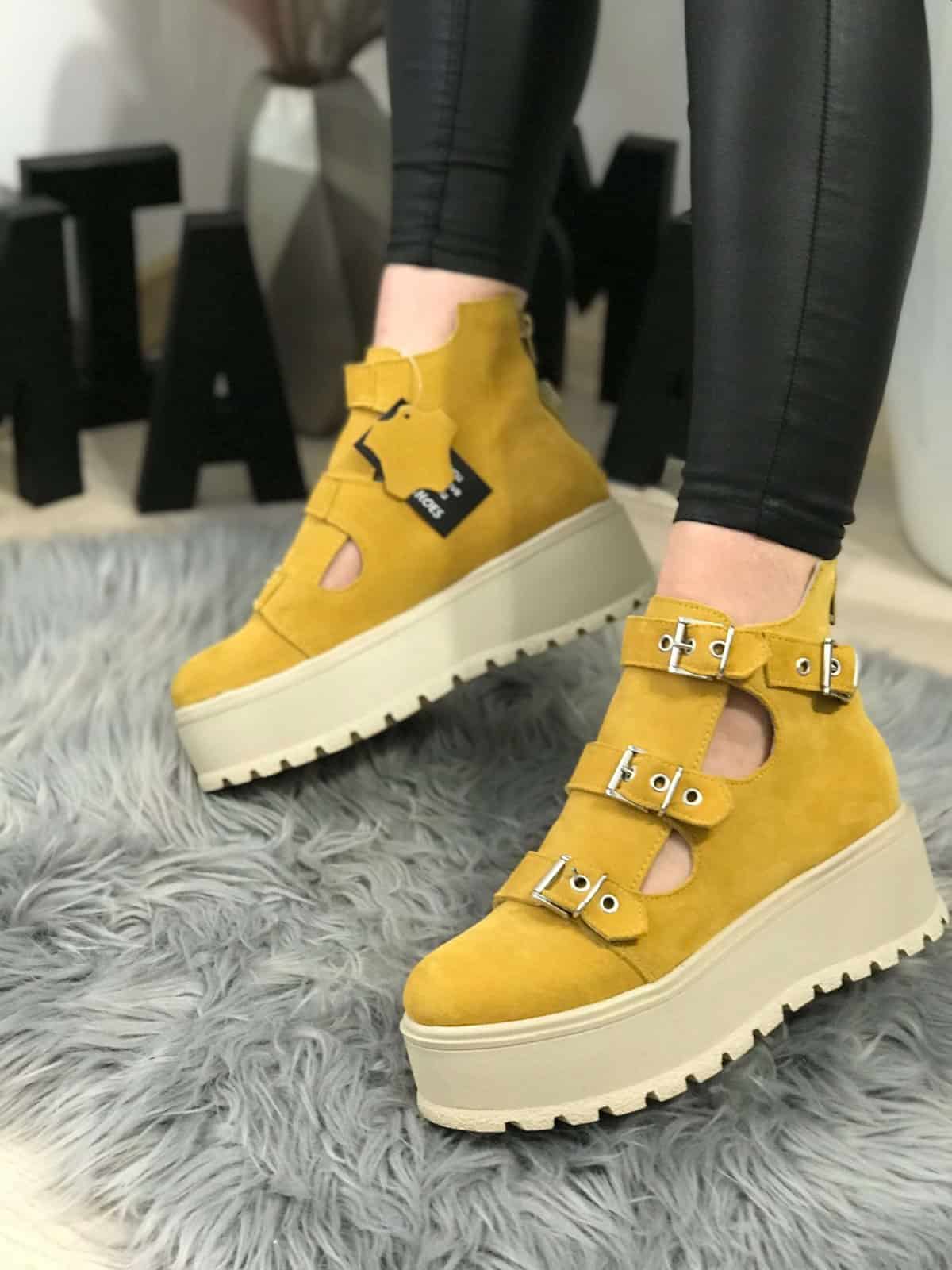 IMG_5068-scaled-1.jpg Ghete vara piele naturala Lumesia - imagine 1