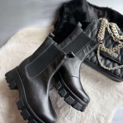 Ghete piele naturala Mary